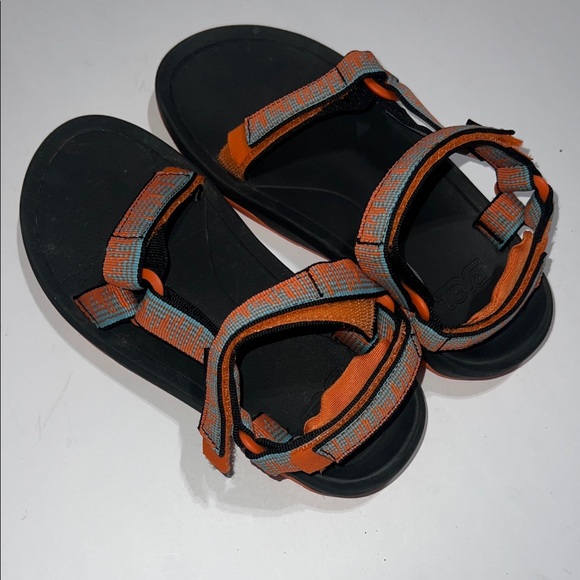 Teva Other - Kids Teva Orange and Black Strappy Sandals size 2